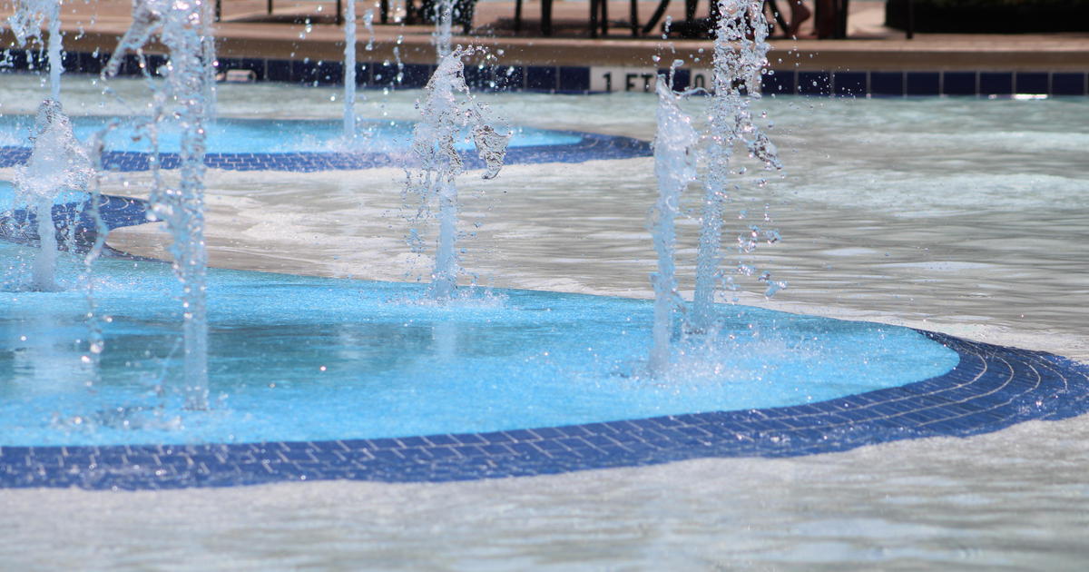 Arlington closes public splash pads, pools after possible brain-eating  amoeba detected - CBS Texas