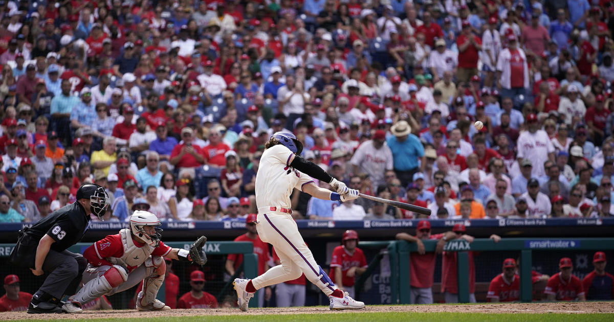 Phillies slugger Bryce Harper joins 300 home run club - CBS Philadelphia