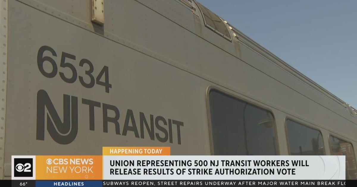 Union to announce results of nj transit strike vote cbs new york