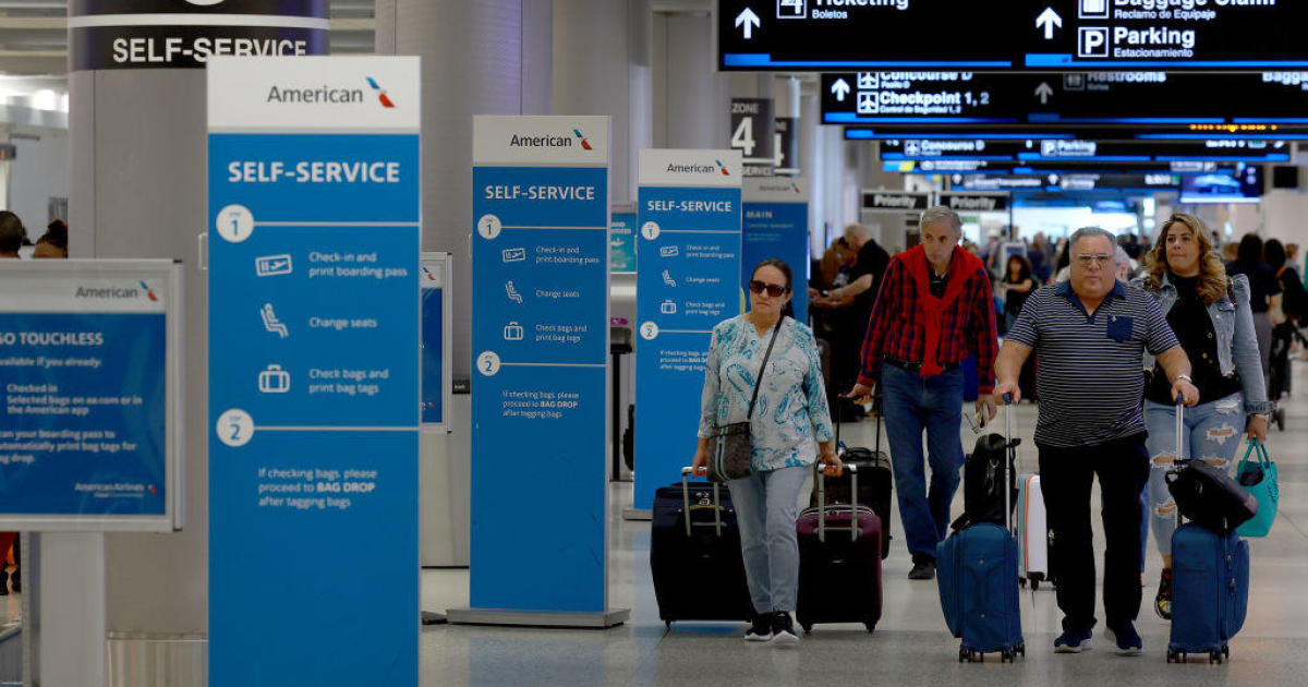 Miami Intercontinental Airport shatters Thanksgiving travel record