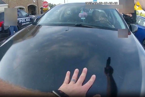 Bodycam footage shows fatal shooting of pregnant Black woman by Ohio police