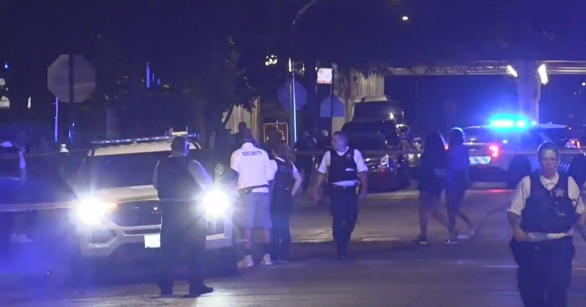 2 teens hurt, 1 critically, in shooting after high school football game ...