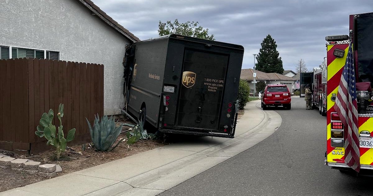 UPS truck crashes into Sacramento home