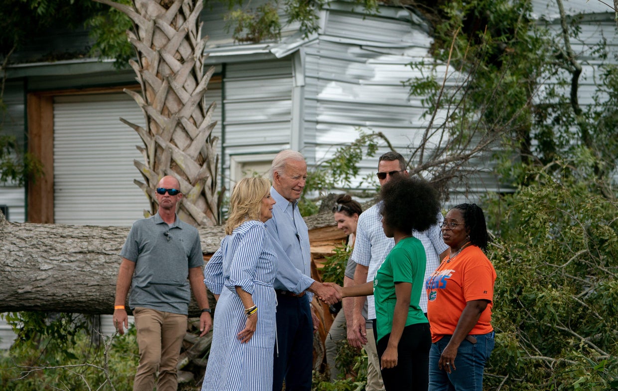 Biden surveys Hurricane Idalia's damage in Florida - CBS News