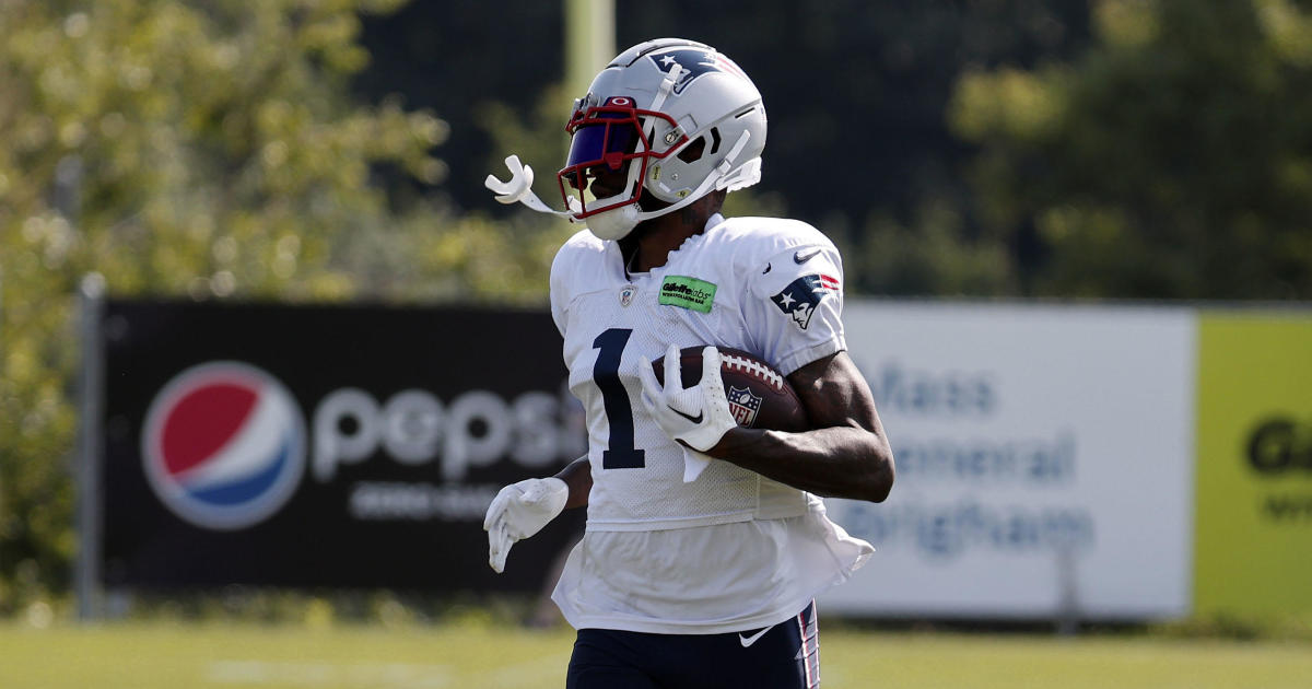 DeVante Parker returns to practice for Patriots - CBS Boston