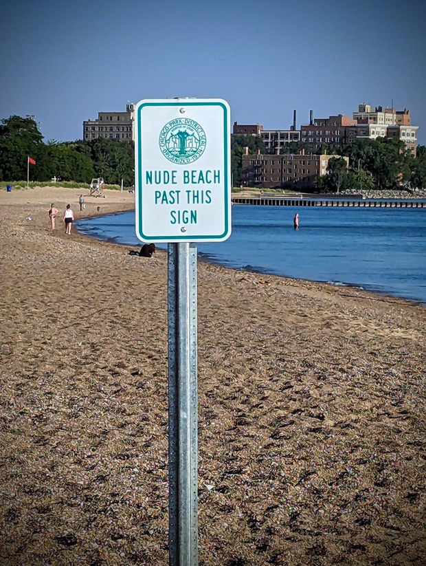 nude-beach-sign-1.png 