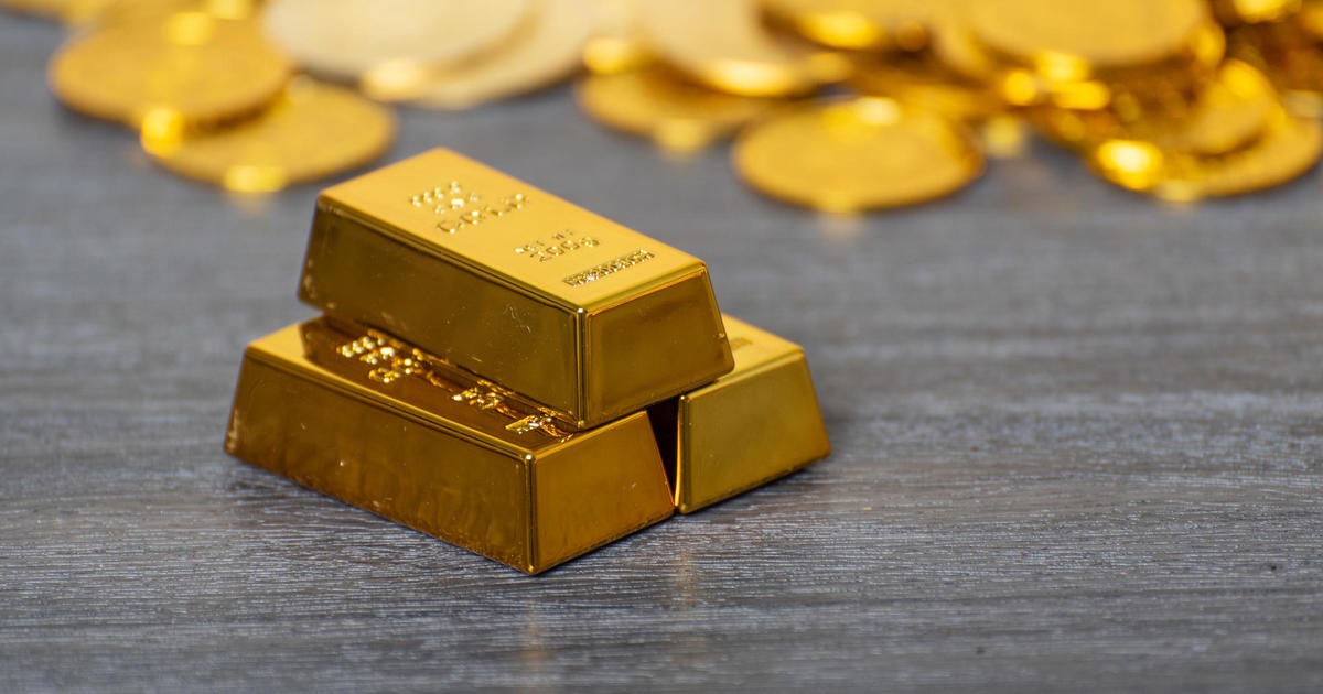Как златните кюлчета и монети защитават вашето портфолио