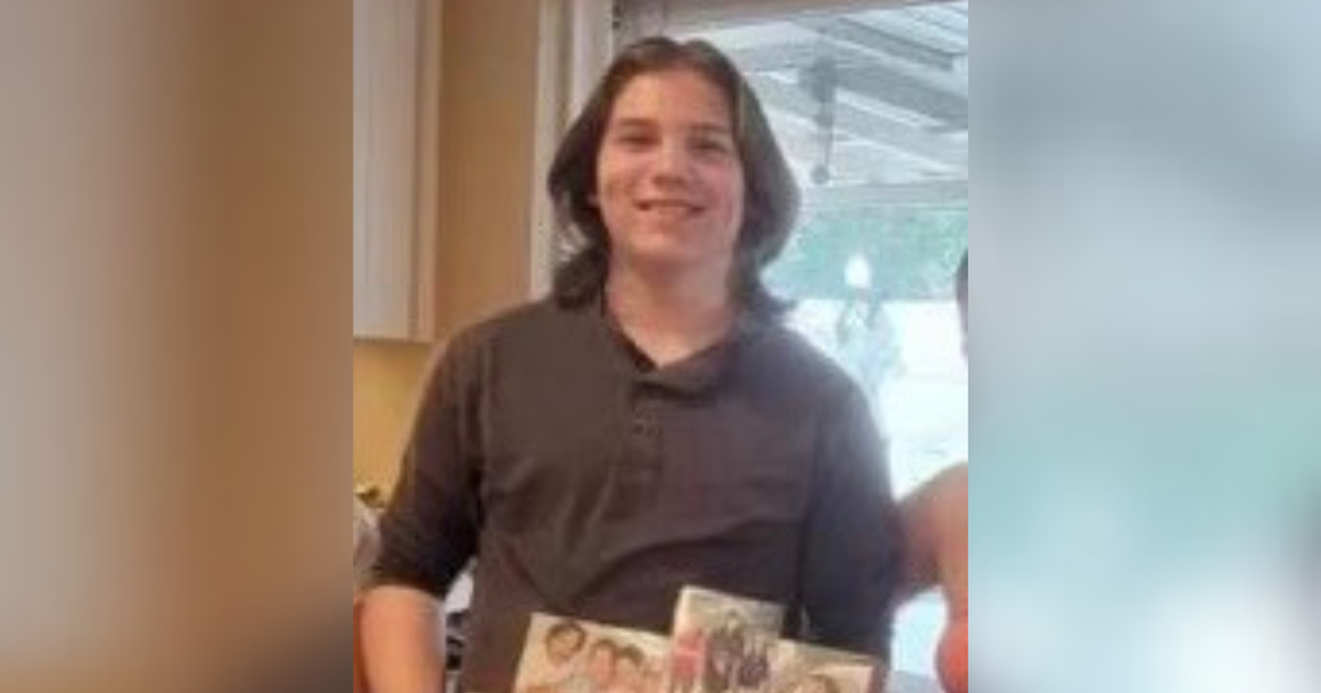 Father facing murder charges in Florida after police say he killed his teenage son with a power tool Father facing murder charges in Florida after police say he killed his teenage son with a power tool