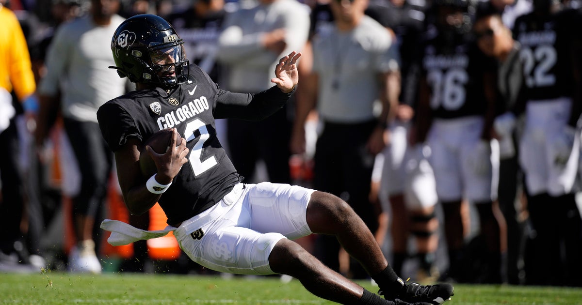 Shedeur Sanders clashes with dad over touchdown celebration dance: “it