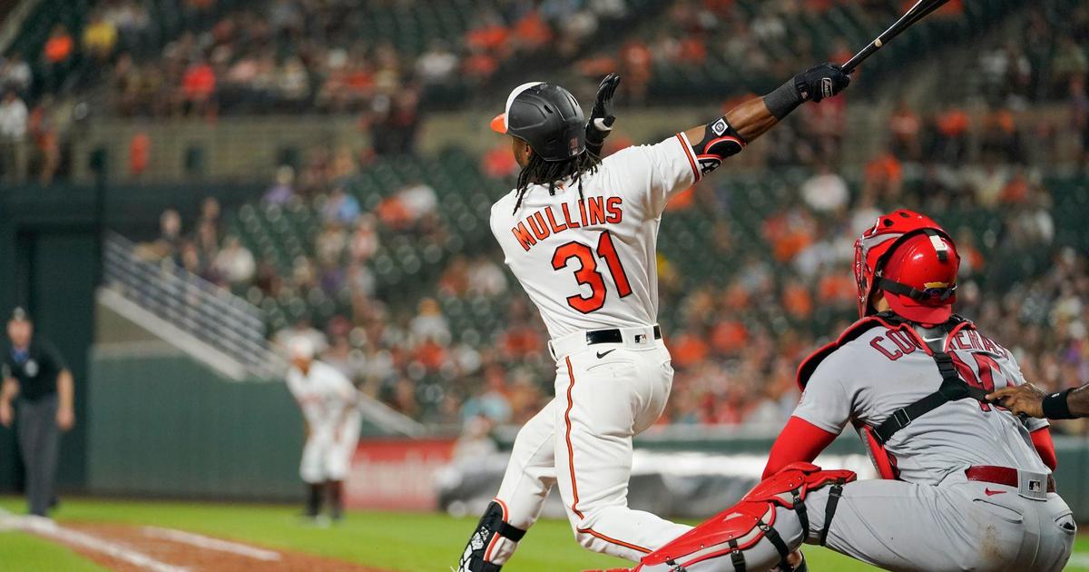 Orioles' Cedric Mullins homers twice on own T-shirt night in