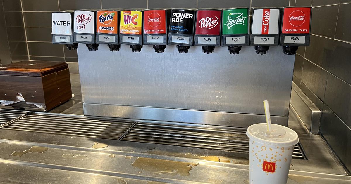 ماكدونالدز تلغي ماكينات الصودا ذاتية الخدمة في مواقعها بالولايات المتحدة