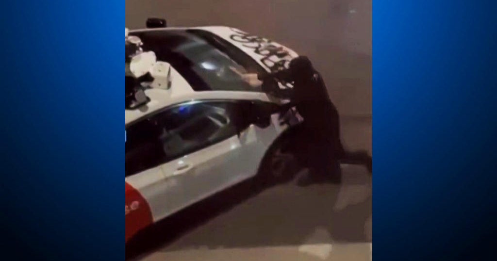 San Francisco police investigate vandalism attack on Cruise autonomous