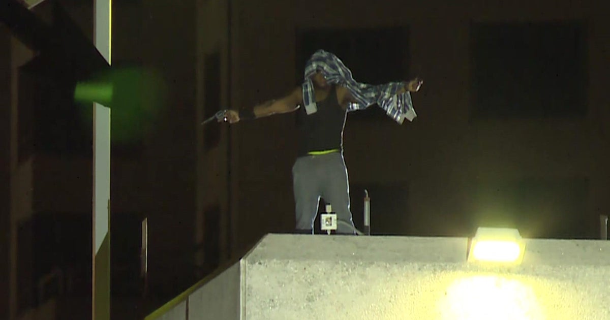 Timeline of events in deadly police shooting of armed suspect in Downtown Sacramento