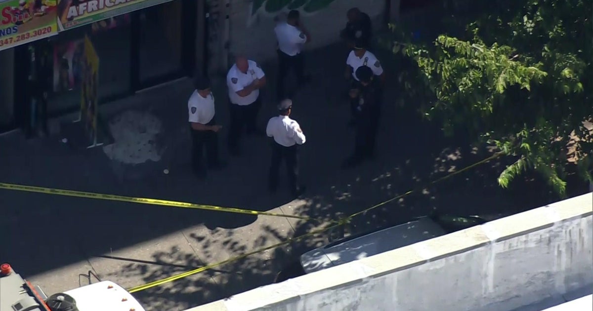 NYPD: 71-year-old woman killed in Mott Haven double shooting - CBS New York