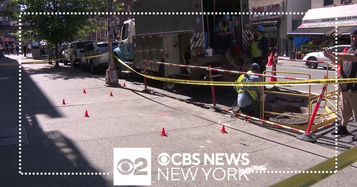 1 woman dead, 1 wounded in Bronx shooting - CBS New York