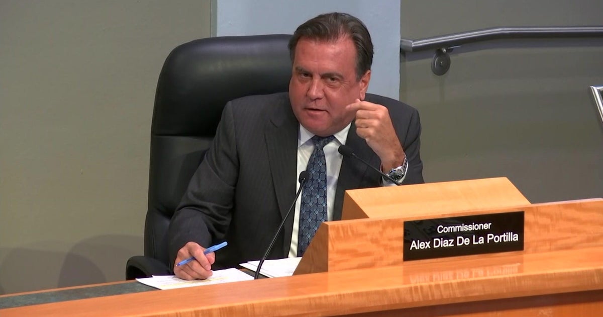 Miami City Fee votes to depart District 1 seat vacant subsequent Alex Díaz de la Portilla suspension Miami City Fee votes to depart District 1 seat vacant subsequent Alex Díaz de la Portilla suspension