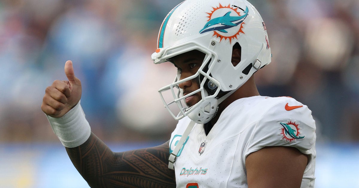 Tua Tagovailoa, sporting a new glimpse, talks Dolphins’ 2nd-50 % anticipations Tua Tagovailoa, sporting a new glimpse, talks Dolphins’ 2nd-50 % anticipations