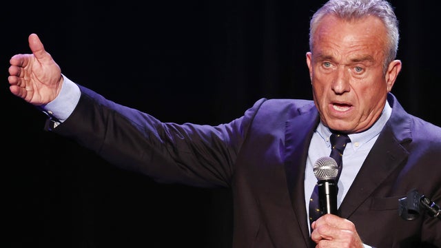 Presidential Candidate Robert F. Kennedy, Jr. Celebrates Hispanic Heritage Month In Los Angeles 