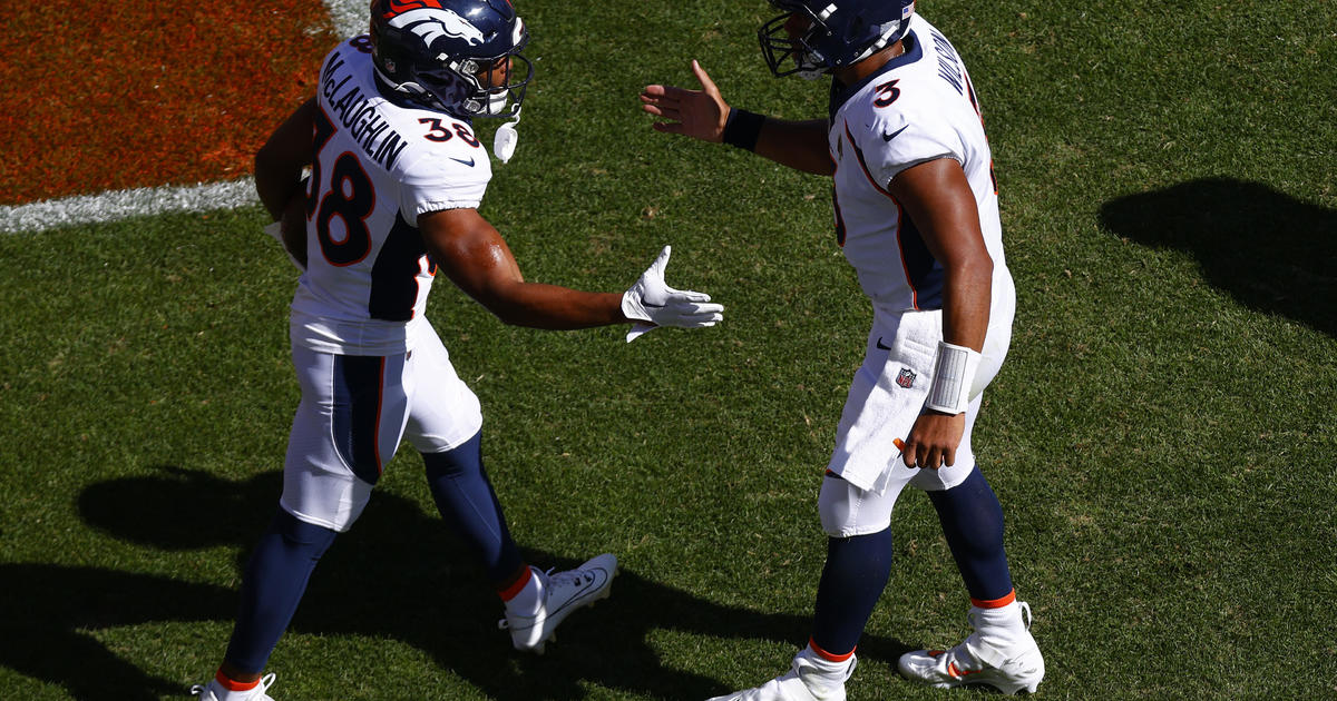 Washington Commanders beat Denver Broncos 35-33, extend undefeated start to  the season - BVM Sports