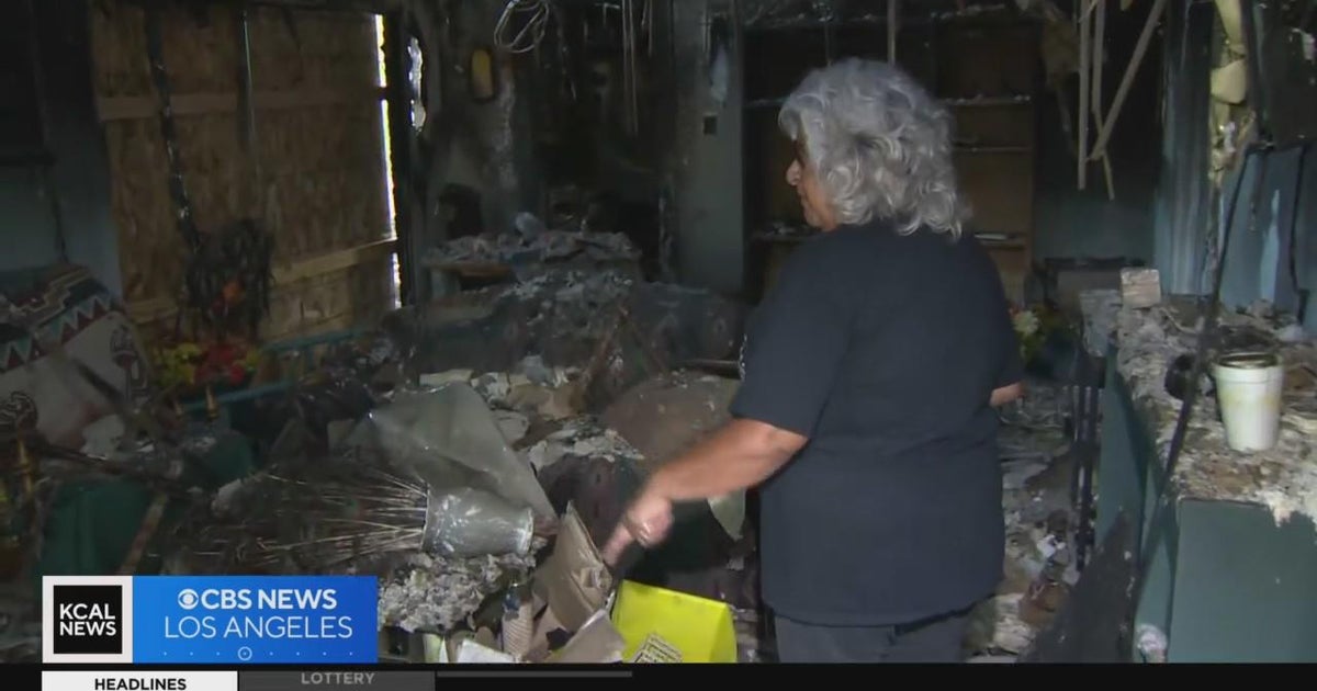 Homeless encampment fire burns down woman's Riverside house - CBS Los ...
