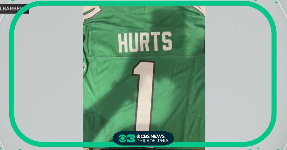 Fanatics Has Apologized For Its Embarrassing 'Kelly Green' Eagles Gear -  The Spun: What's Trending In The Sports World Today