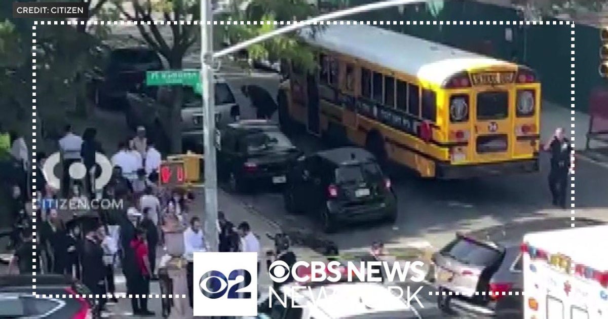 Pedestrian hit by school bus driver in Borough Park, Brooklyn - CBS New ...