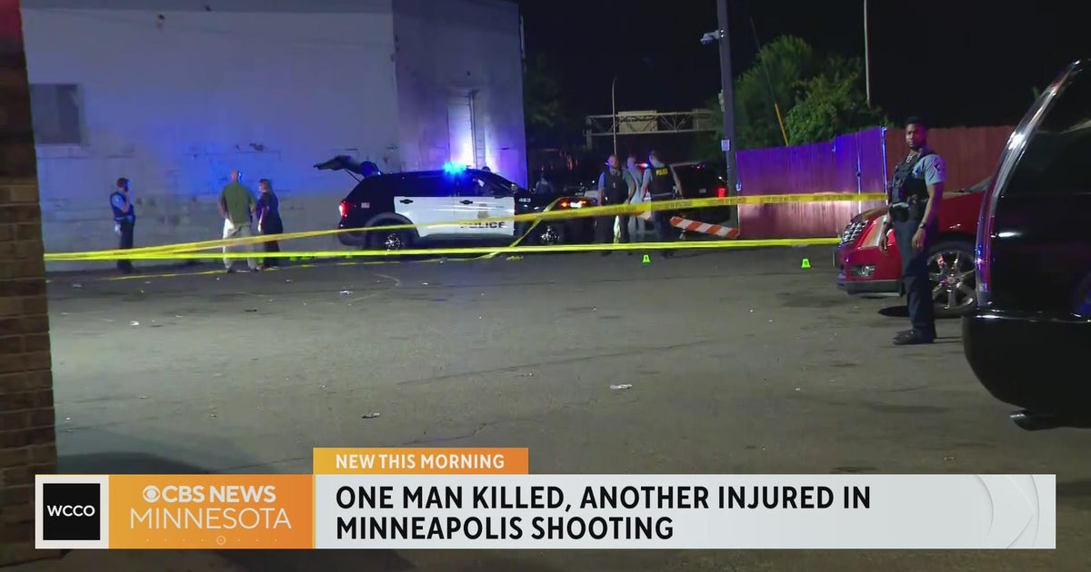 1 killed, 1 injured in shooting outside north Minneapolis bar - CBS ...