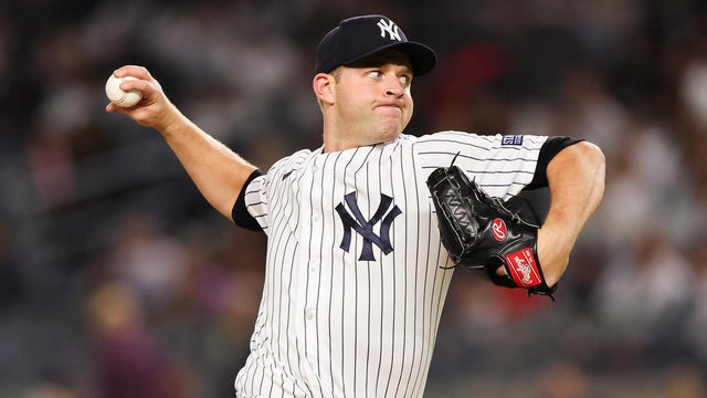 New York Yankees Pitcher Michael King (34) delivers a pitch during a game between the Toronto Blue Jays and New York Yankees on September 20, 2023 at Yankee Stadium in the Bronx, New York.