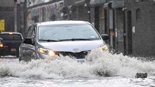 cbsn-fusion-new-york-city-sees-major-flooding-with-more-rain-expected-state-of-emergency-declared-thumbnail-2331895-640x360.jpg 