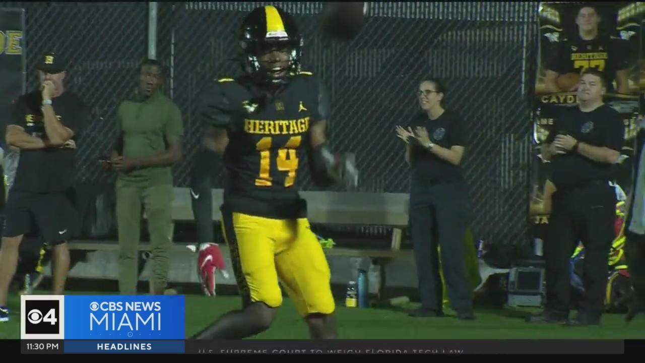 Friday night HS football report: Miami Central Sr. HS plays