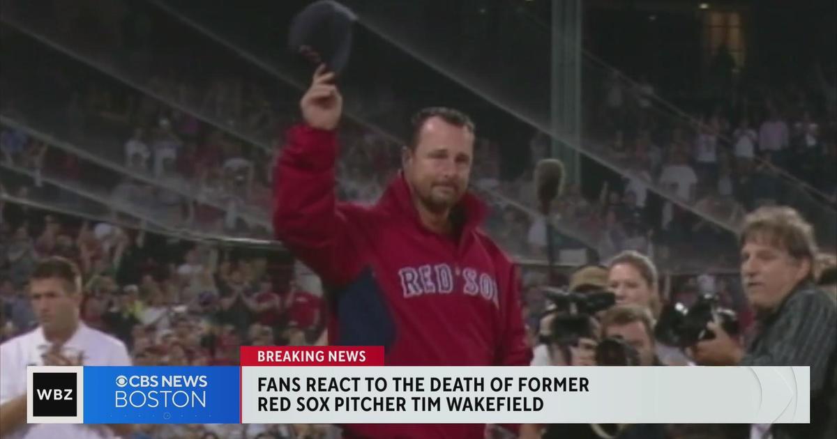 Tim Wakefield, beloved Red Sox knuckleballer, dead at 57 - CBS
