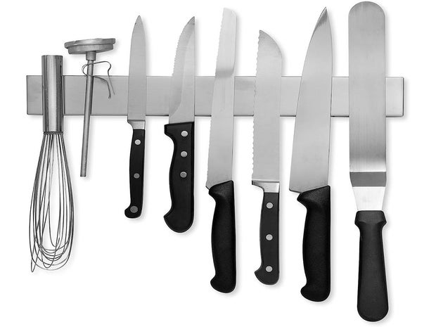 knife-magnet.jpg
