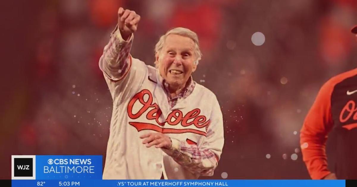 Baltimore Orioles to Wear Patch Honoring Brooks Robinson Throughout  Postseason - Fastball