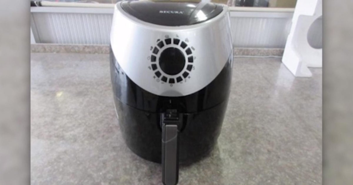 Secura recollects thousands of air fryers thanks to fireplace risk Secura recollects thousands of air fryers thanks to fireplace risk