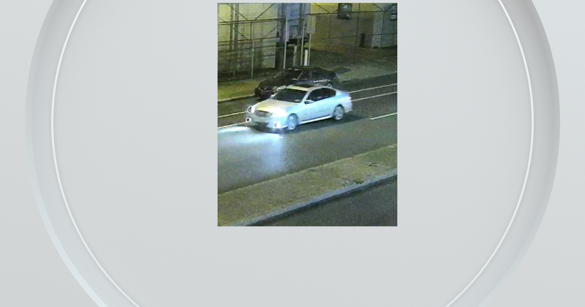 Police release photos of cars involved in South Philly hitandrun man in critical condition Police release photos of cars involved in South Philly hitandrun man in critical condition