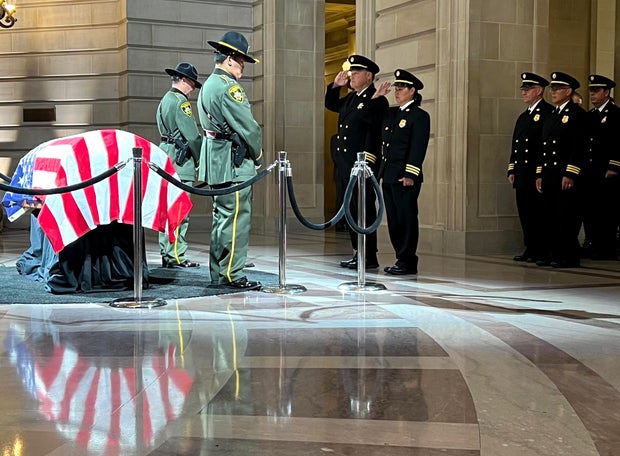 Dianne Feinstein lies in state at San Francisco City Hall