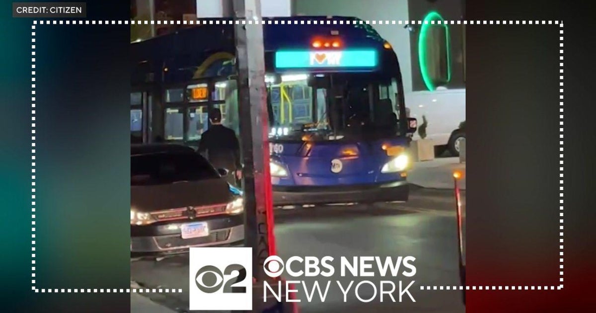 MTA bus strikes 2 pedestrians after unhooking from tow truck - CBS New York