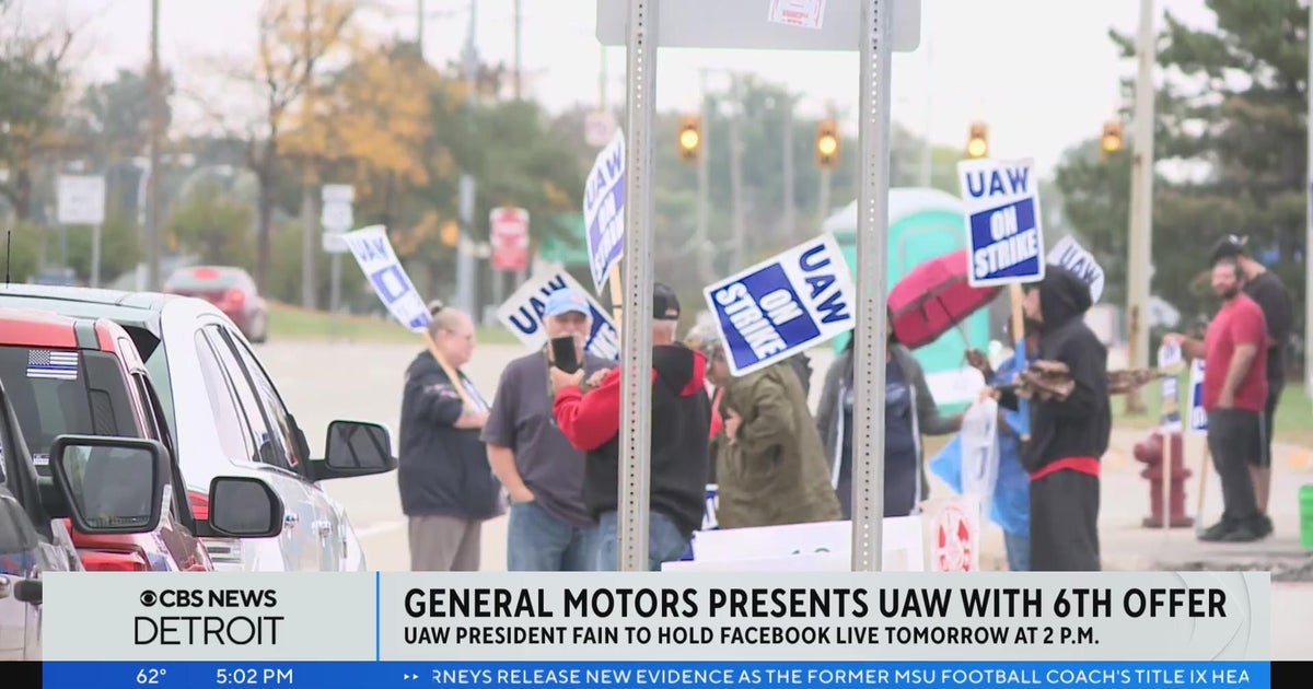 UAW strike Day 21: General Motors presents new offer, auto suppliers hit hard - CBS Detroit