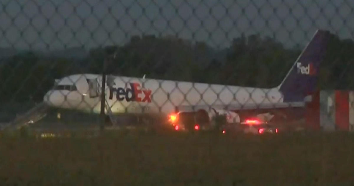 No injuries after FedEx plane crash lands in Tennessee