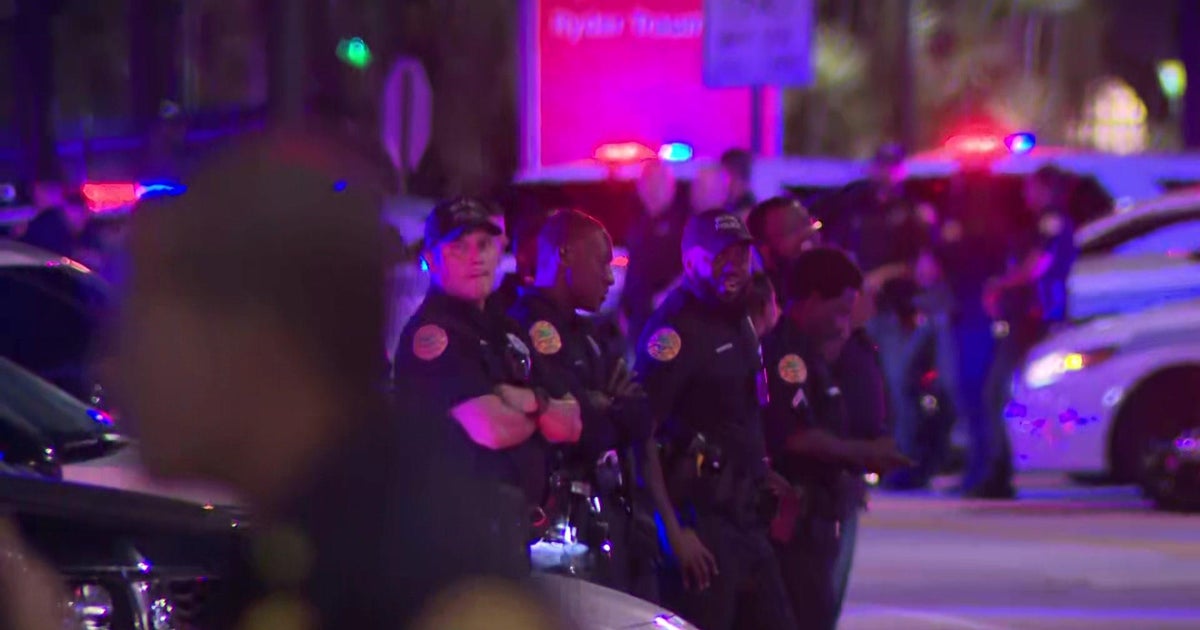 Off-obligation Hialeah law enforcement officer dies in crash