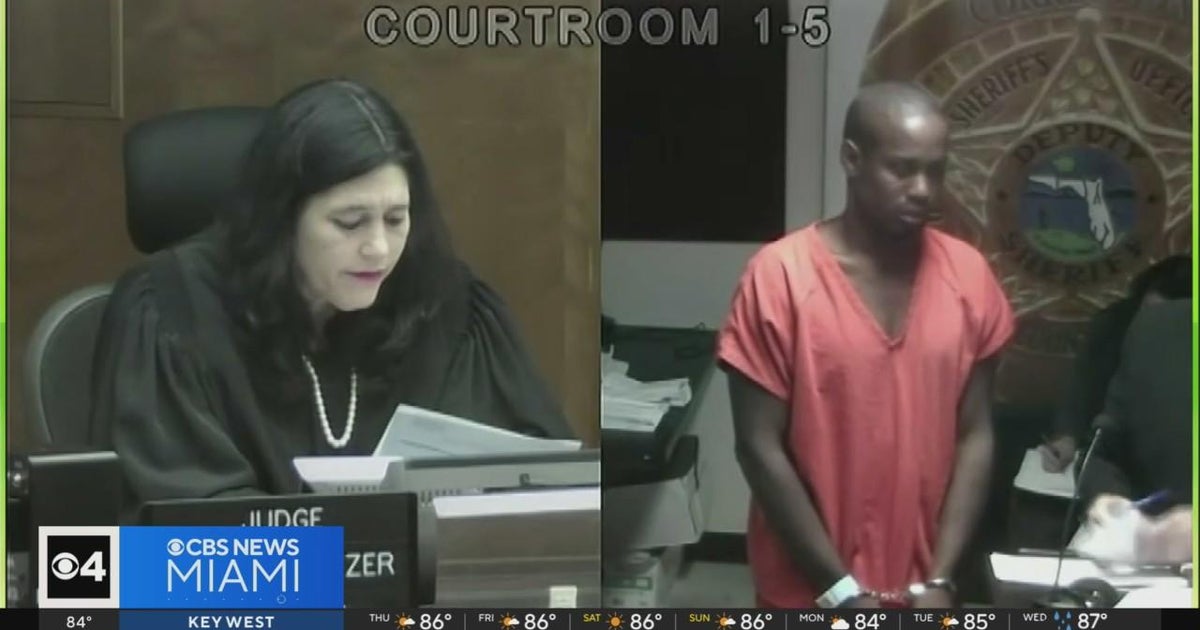 Man faces charges in robbery, sexual battery of women who thought him ...