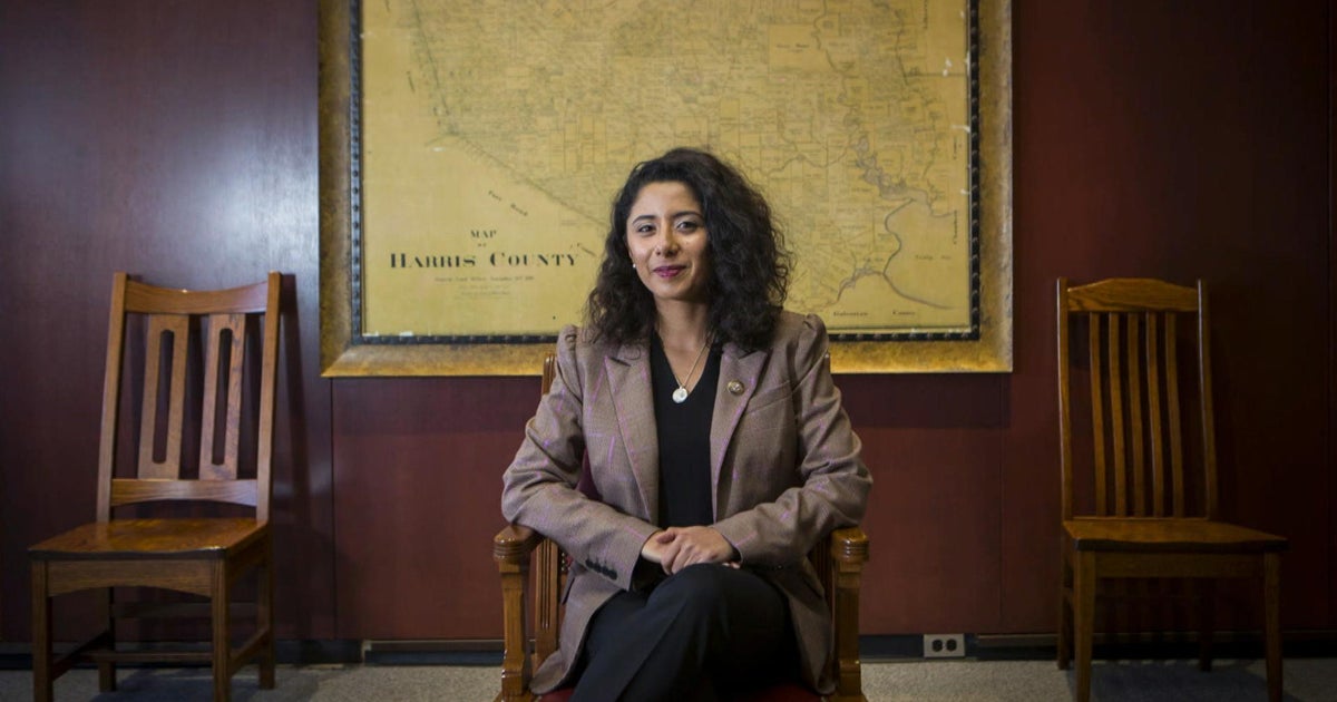 Judge Lina Hidalgo felt “trapped” before receiving depression treatment, now wishes she’d done it sooner Judge Lina Hidalgo felt “trapped” before receiving depression treatment, now wishes she’d done it sooner