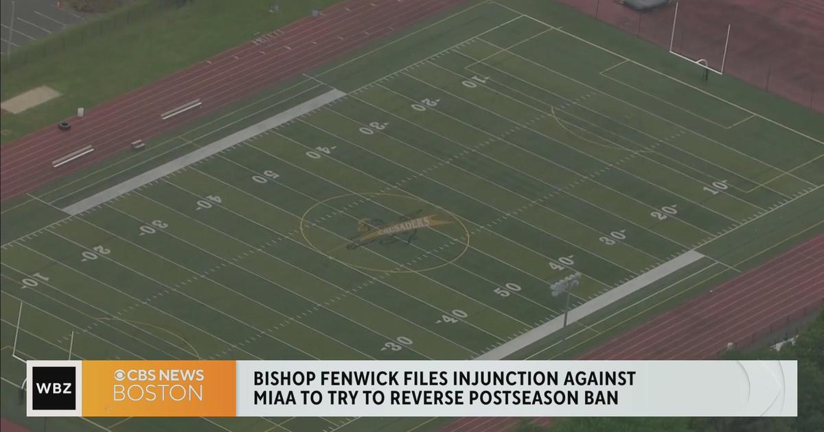 Bishop Fenwick High School in Peabody files injunction against MIAA over  playoff ban - CBS Boston