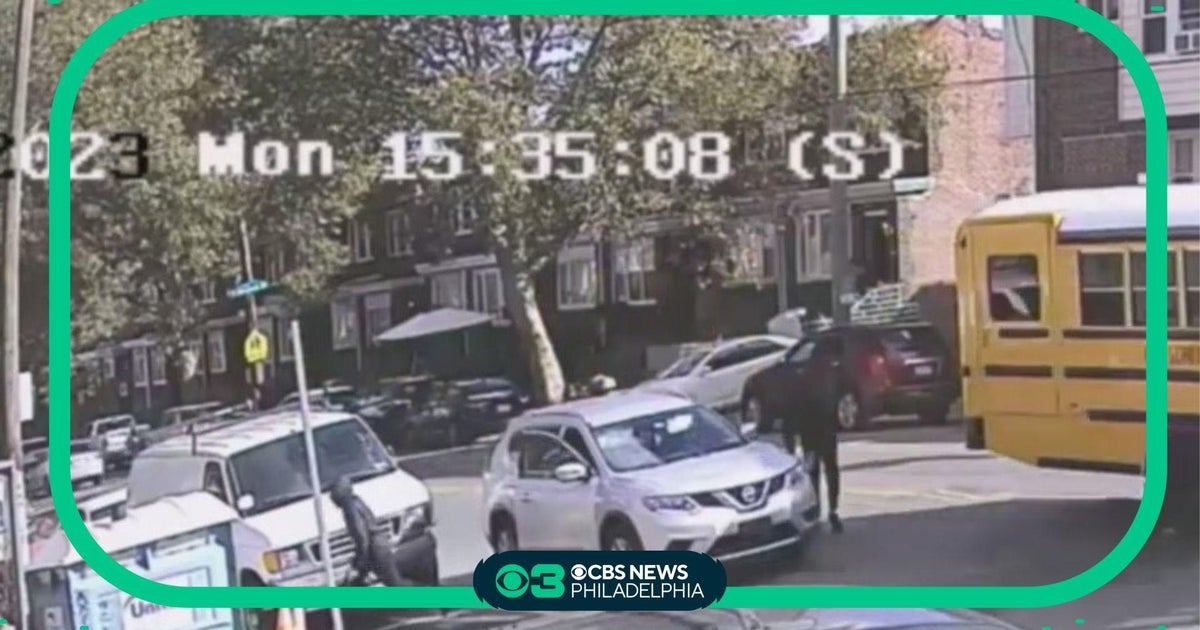 Philadelphia police searching for 2 suspects wanted in double shooting ...
