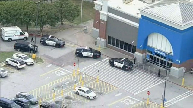 Dallas, Texas, USA. 8th July, 2016. Police cars oustide Dallas Police headquarters from other jurisdictions such as this one from the city of Arlington, TX 