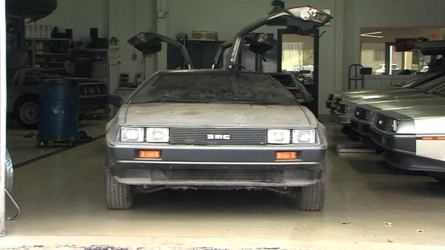 delorean.jpg 