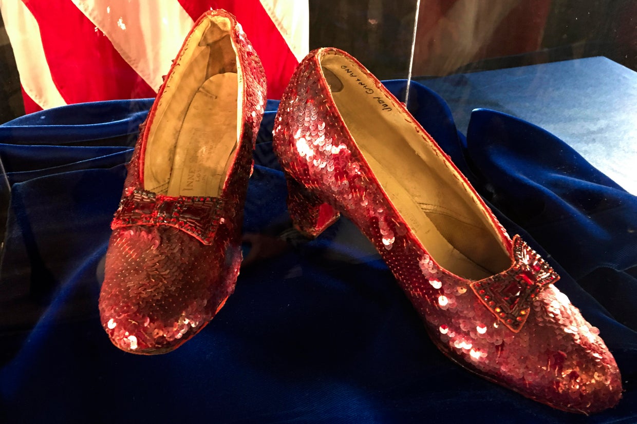 Judy Garland Museum fundraises to get stolen ruby slippers back