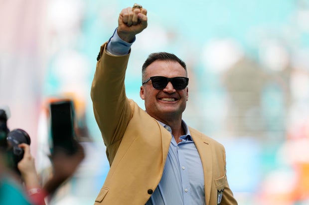 Panthers Dolphins Football