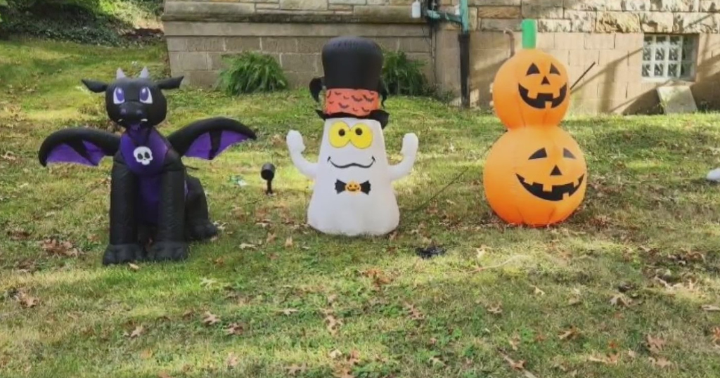 13-year-old Pittsburgh-area boy fills yard with Halloween decorations to 'scare cancer away' - Vimarsana News