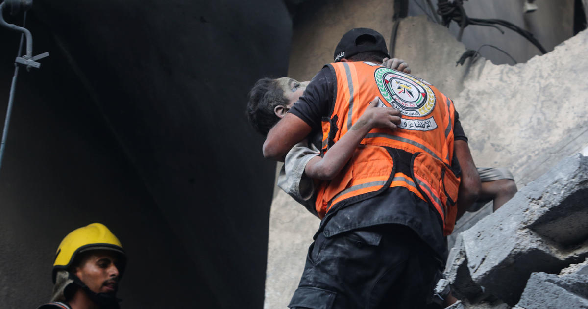 Vandaag meer luchtaanvallen op Gaza nu de humanitaire hulp in Egypte is gestrand